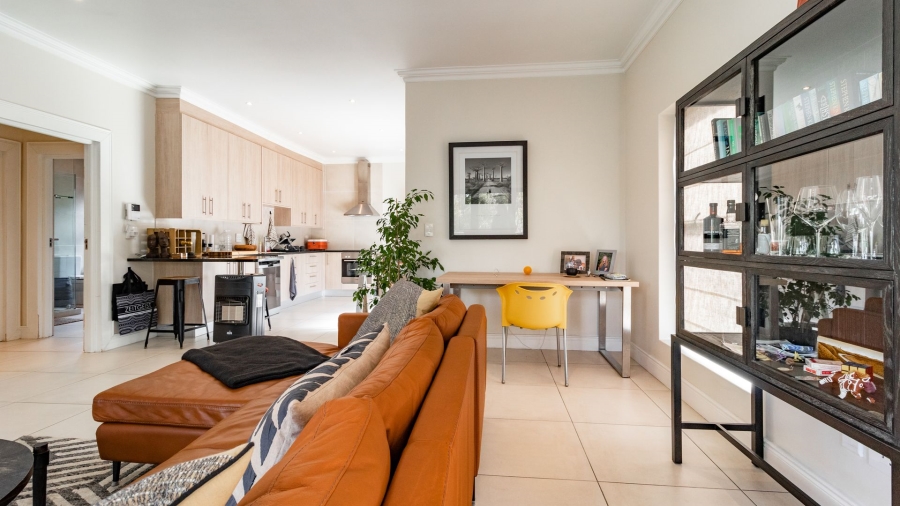 2 Bedroom Property for Sale in Bishopscourt Western Cape